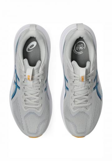 Беговые кроссовки