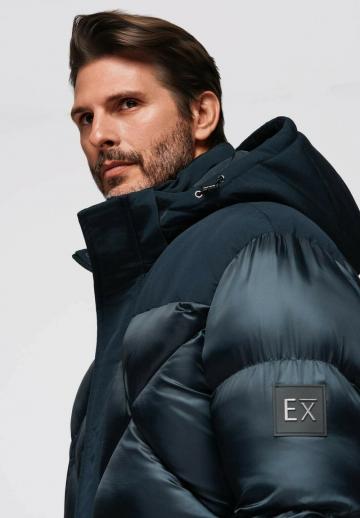 Зимняя куртка