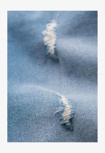 Прямые джинсы