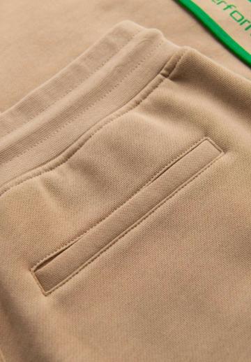 Спортивные штаны