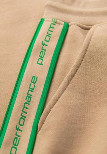 Спортивные штаны