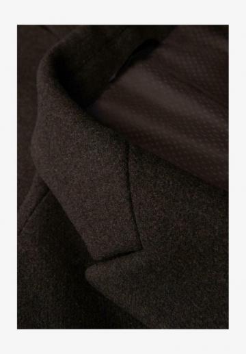 Шерстяное пальто