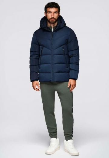 Зимняя куртка