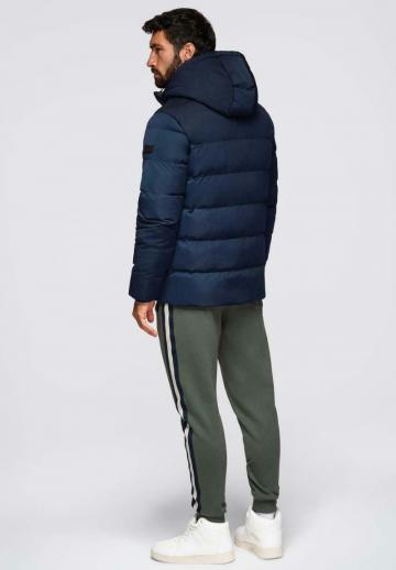 Зимняя куртка