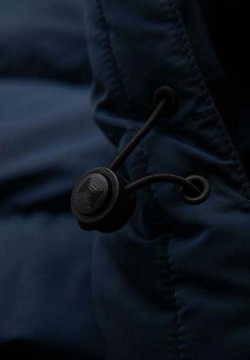 Зимняя куртка