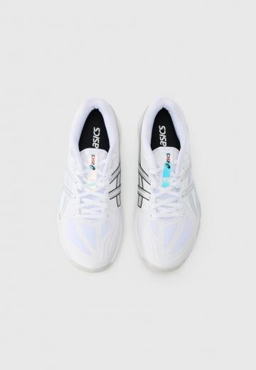 Кроссовки для зала