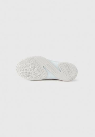 Кроссовки для зала