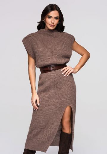Вязаное платье