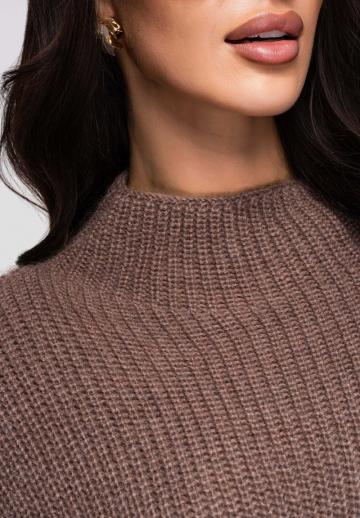 Вязаное платье