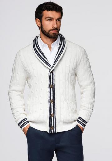 Вязаная кофта