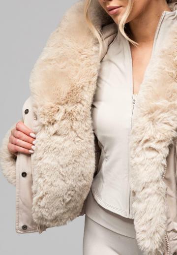 Зимняя куртка