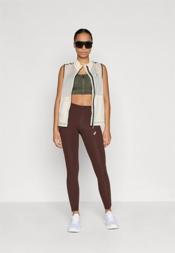 Спортивный жилет