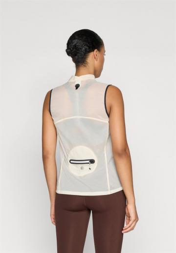 Спортивный жилет