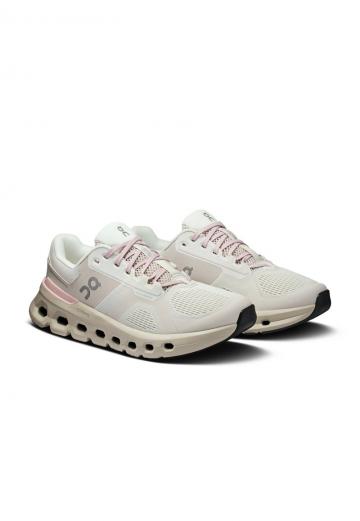 Беговые кроссовки