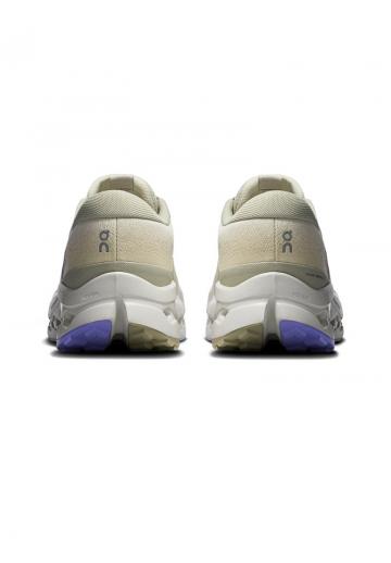 Беговые кроссовки