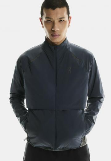 Спортивная куртка