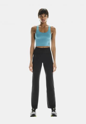 Спортивный топ