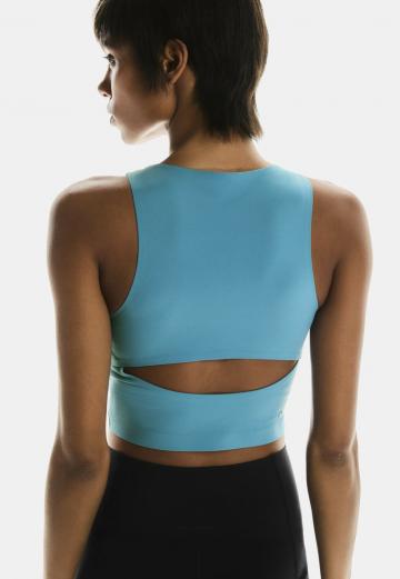 Спортивный топ