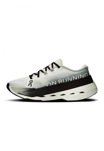 Беговые кроссовки