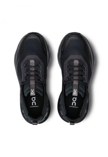 Тренировочные кроссовки