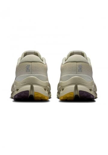 Беговые кроссовки