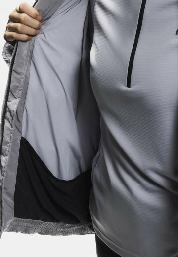 Спортивная куртка