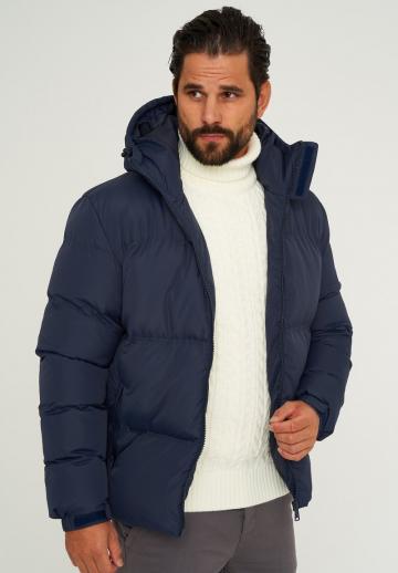 Зимняя куртка