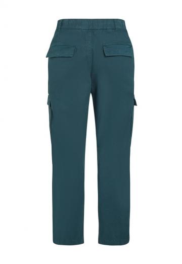 Брюки с накладными карманами