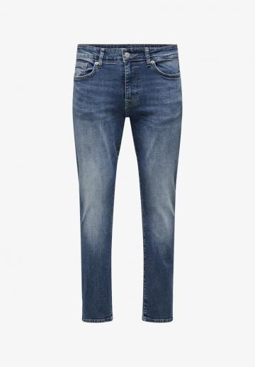 Узкие джинсы