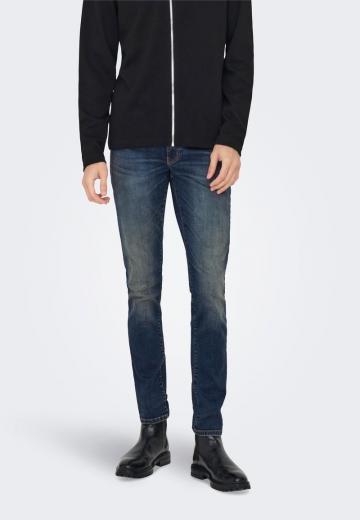 Узкие джинсы