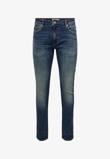 Узкие джинсы