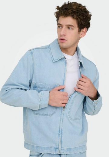 Джинсовая куртка