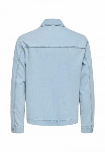 Джинсовая куртка