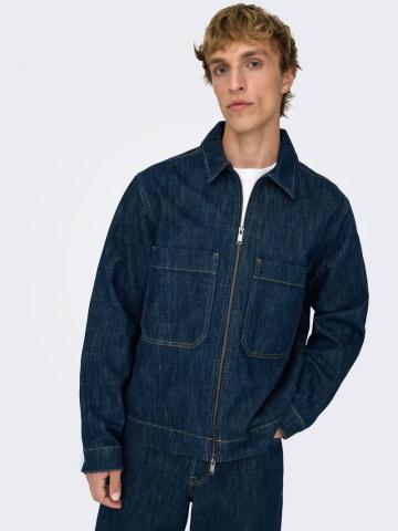 Джинсовая куртка