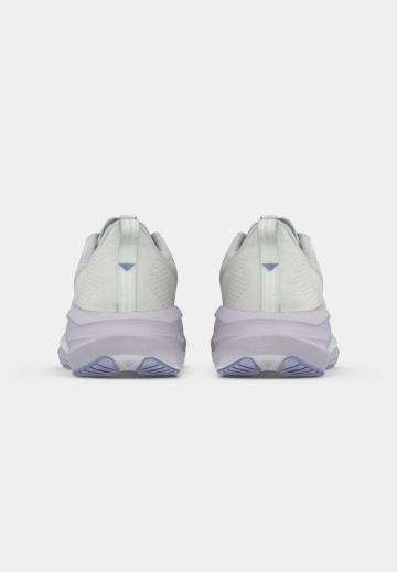 Беговые кроссовки