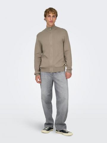 Вязаная кофта