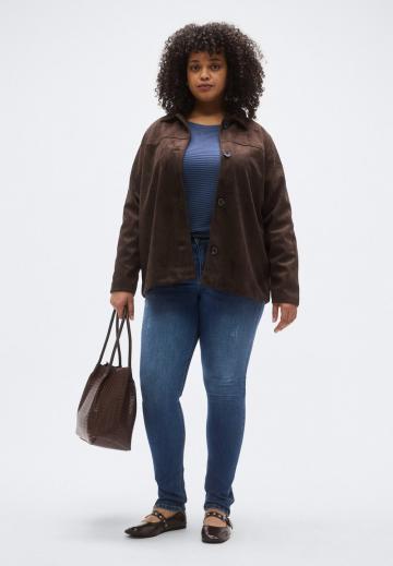 Узкие джинсы