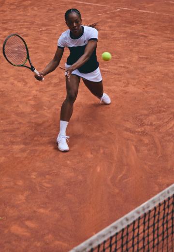 Теннисные кроссовки