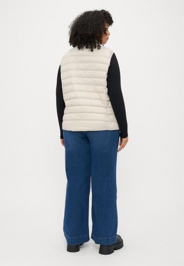 Стеганый жилет