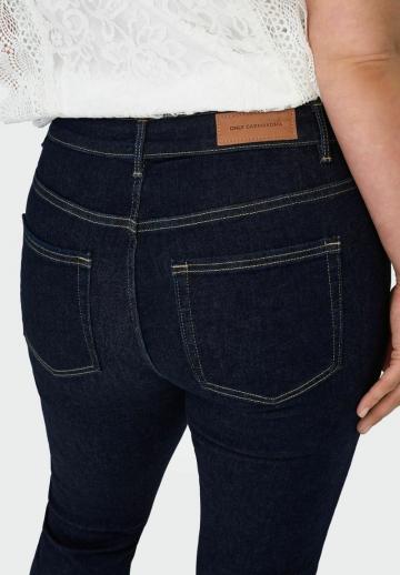 Узкие джинсы