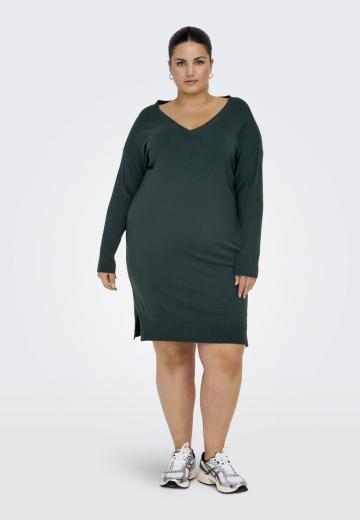 Вязаное платье