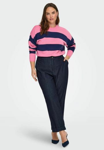 Пуловер в полоску