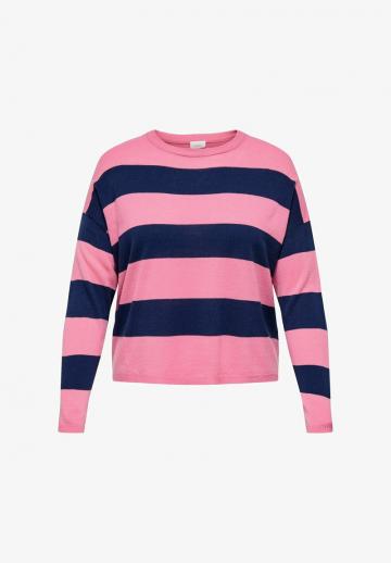 Пуловер в полоску