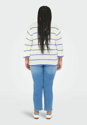 Пуловер в полоску