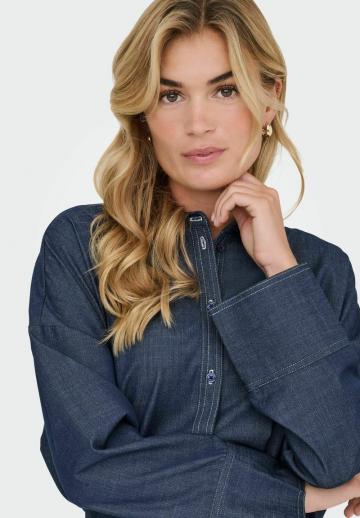 Джинсовая блузка