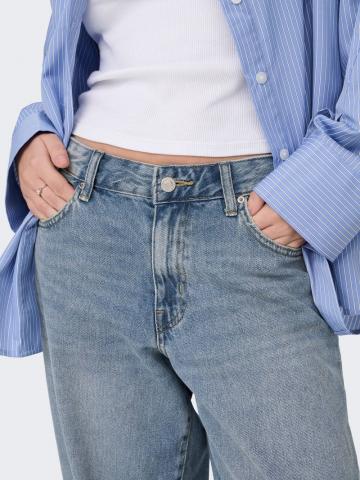 Свободные джинсы