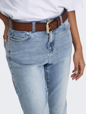 Короткие джинсы