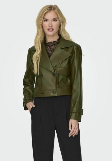 Блейзер с накладными карманами