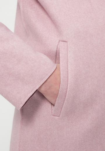 Шерстяное пальто