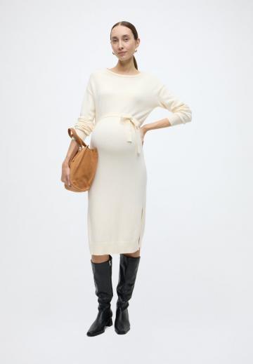 Вязаное платье